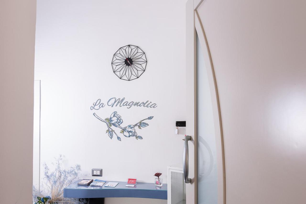 La Magnolia Rooms プロチーダ エクステリア 写真